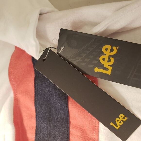 Lee super soft short Sleeve polo style shirt NWT - Picture 3 of 7